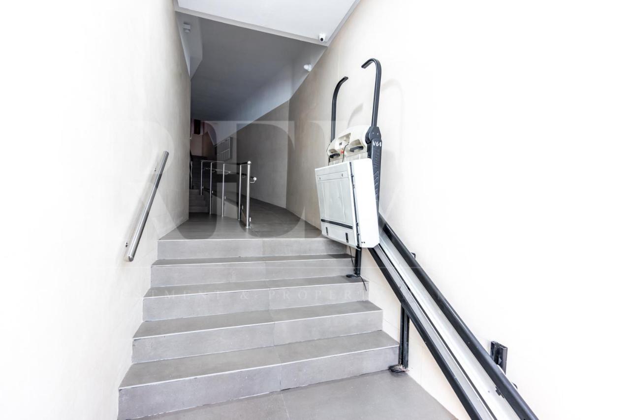 Modern Gem In Heart Of Malaga, Near Sights Rems Apartment Ngoại thất bức ảnh