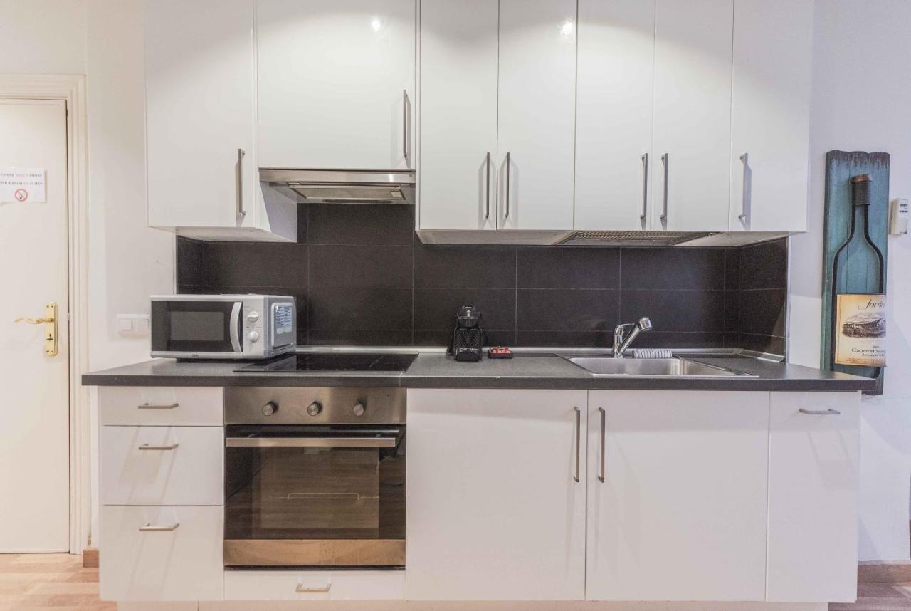 Modern Gem In Heart Of Malaga, Near Sights Rems Apartment Ngoại thất bức ảnh