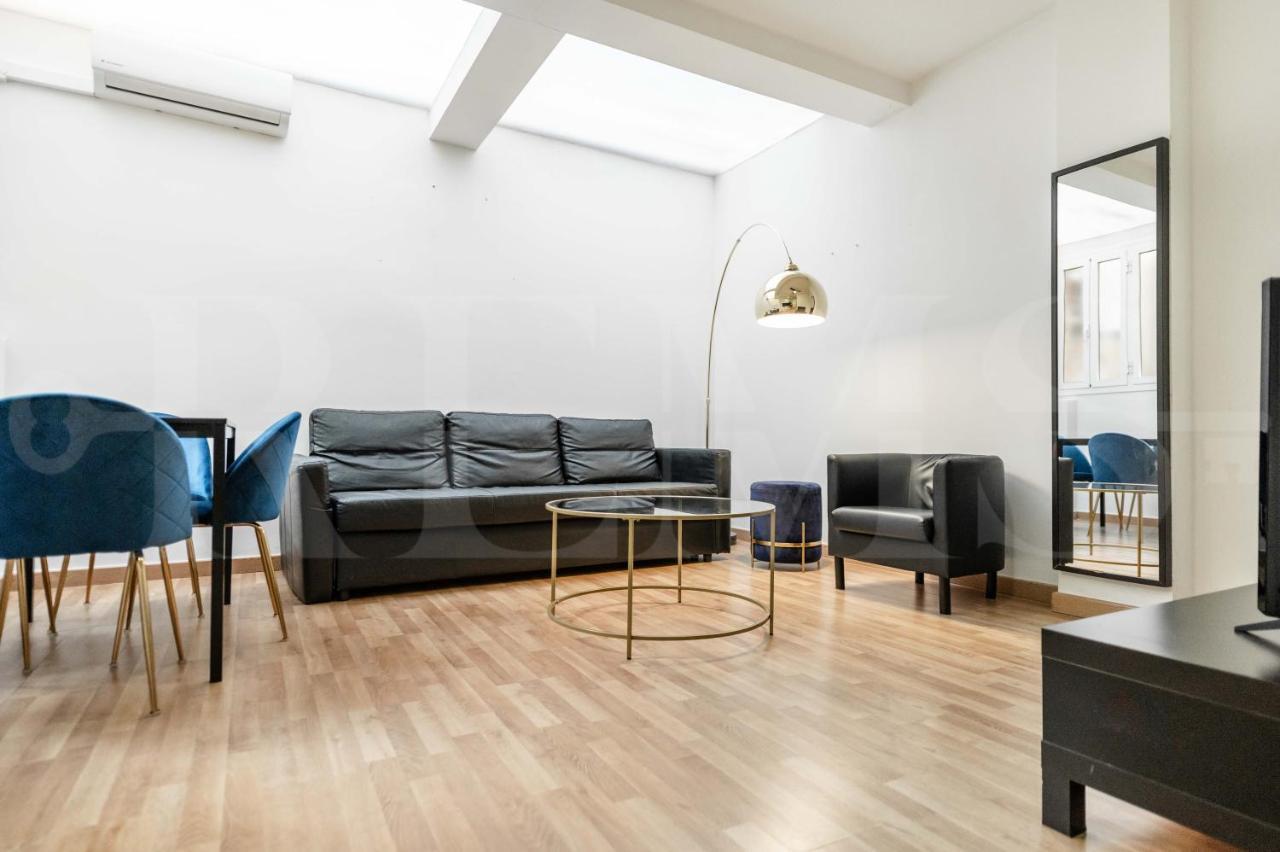 Modern Gem In Heart Of Malaga, Near Sights Rems Apartment Ngoại thất bức ảnh